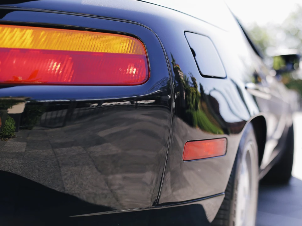 1990 Porsche 928 GT - Image 22 of 31