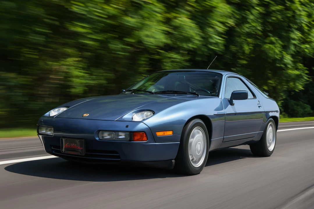 1990 Porsche 928 GT - Image 2 of 31