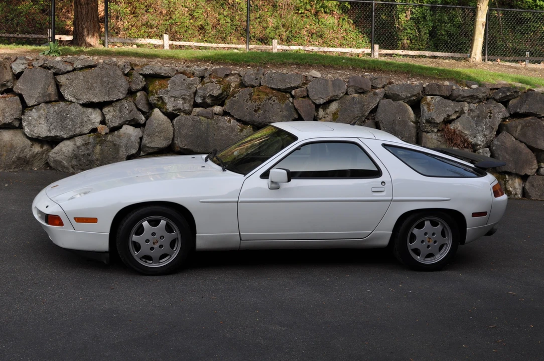 1990 Porsche 928 GT - Image 3 of 31