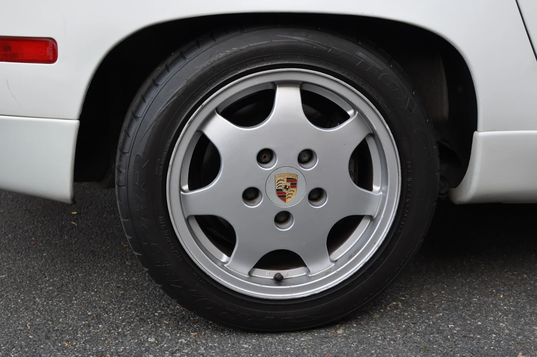 1990 Porsche 928 GT - Image 28 of 31