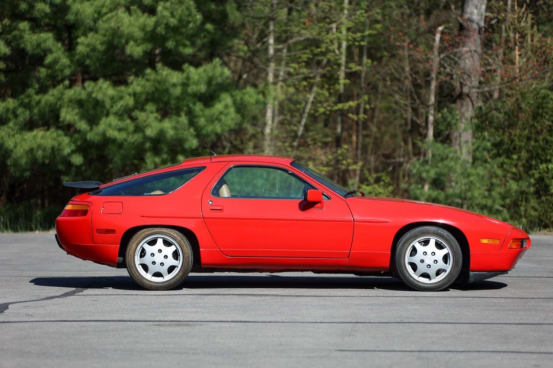 1990 Porsche 928 GT - Image 4 of 31