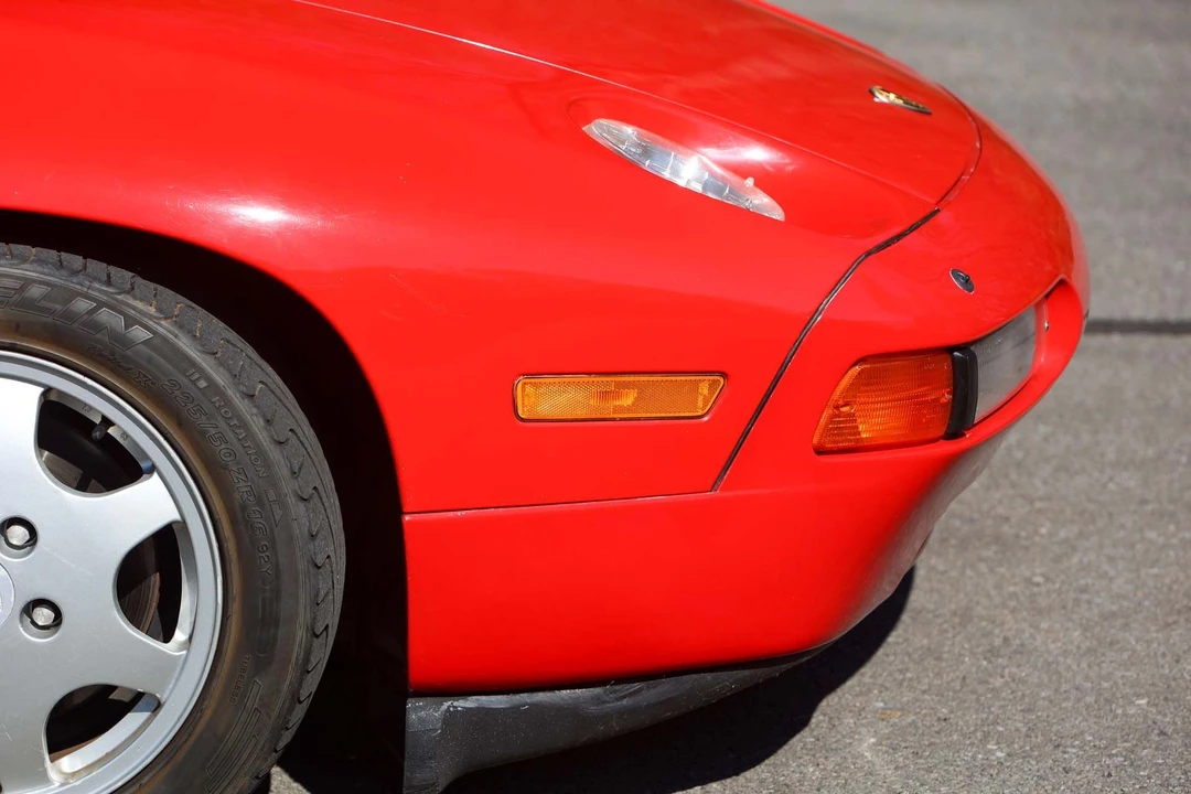 1990 Porsche 928 GT - Image 24 of 31