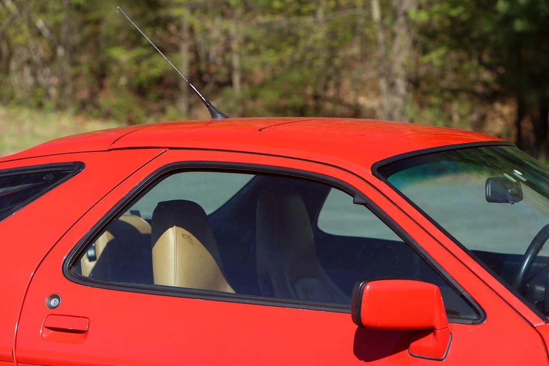 1990 Porsche 928 GT - Image 21 of 31