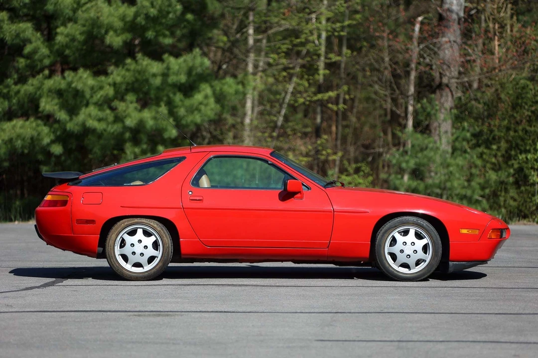 1990 Porsche 928 GT - Image 2 of 31