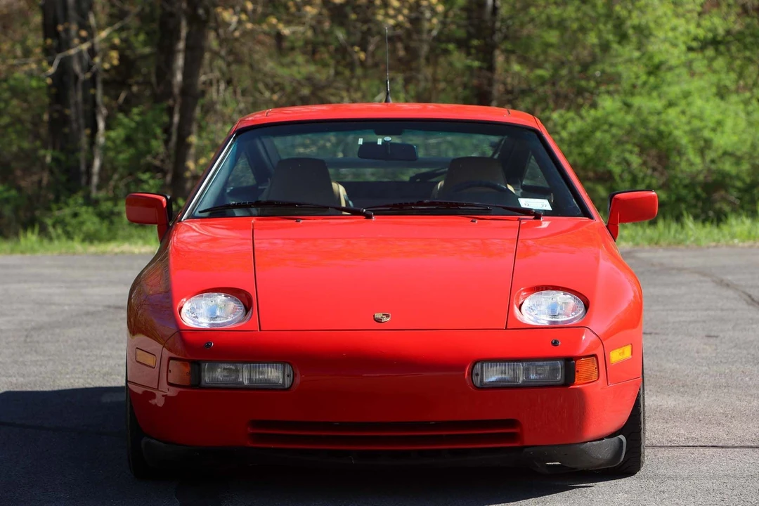 1990 Porsche 928 GT - Image 9 of 31