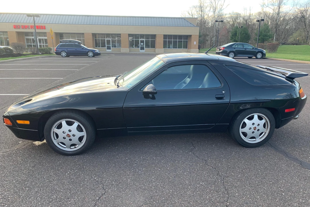 1990 Porsche 928 GT - Image 3 of 31