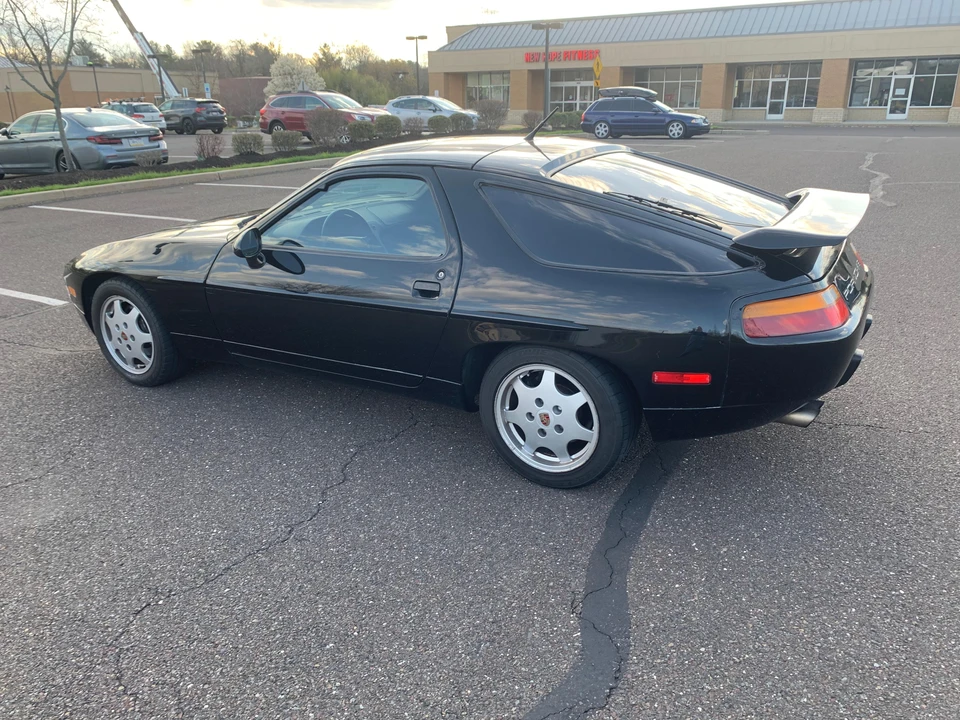 1990 Porsche 928 GT - Image 17 of 31