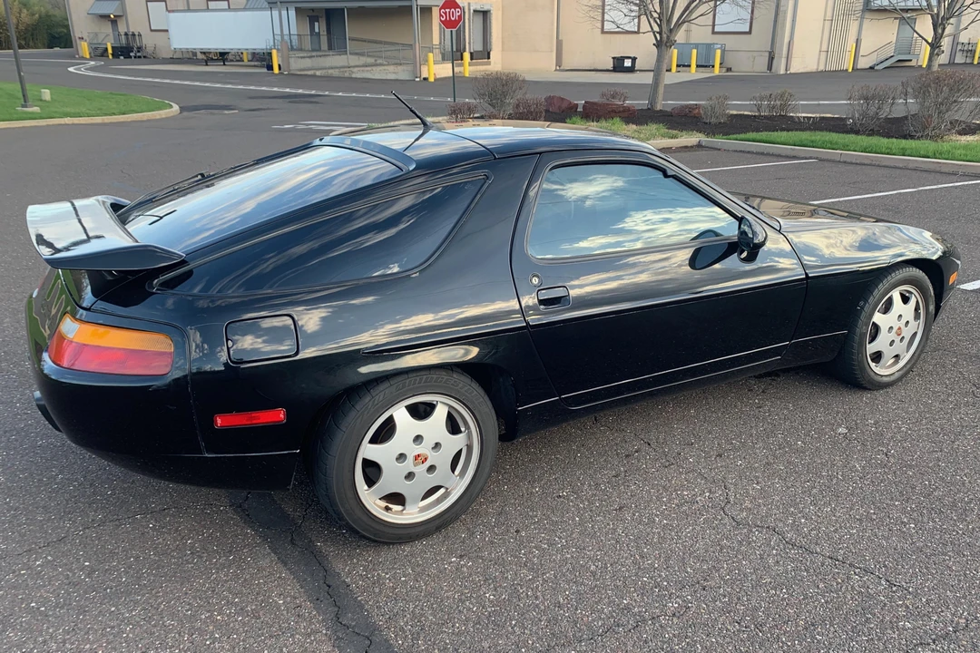 1990 Porsche 928 GT - Image 4 of 31
