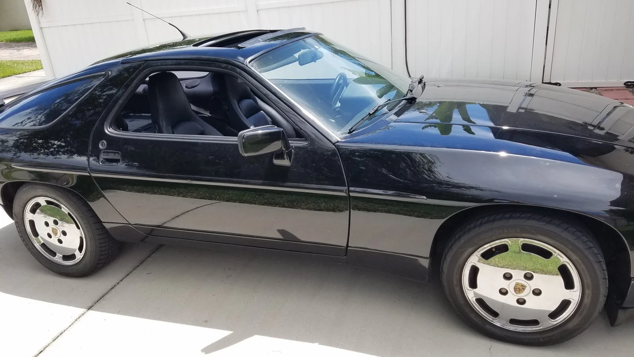 1990 Porsche 928 GT - Image 12 of 31