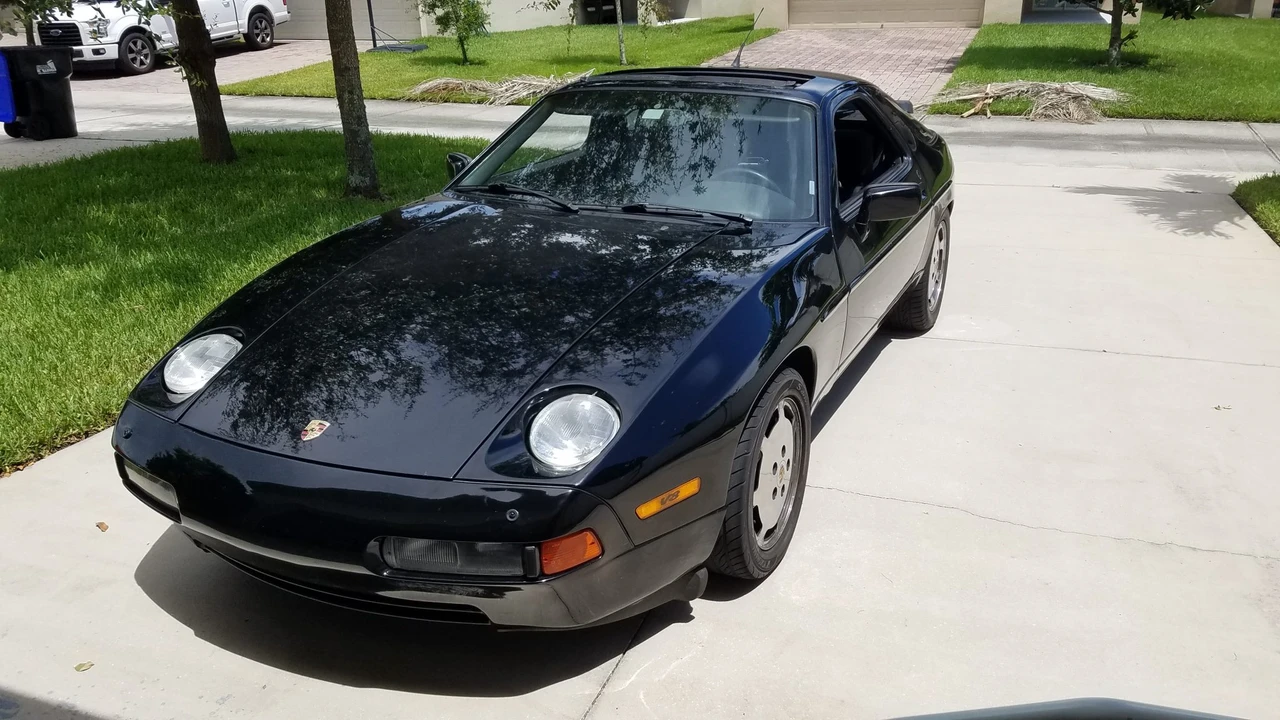 1990 Porsche 928 GT - Image 10 of 31