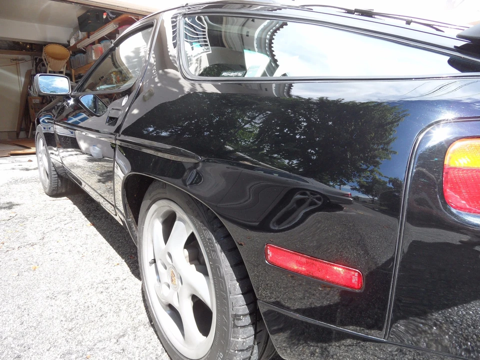1990 Porsche 928 GT - Image 12 of 31