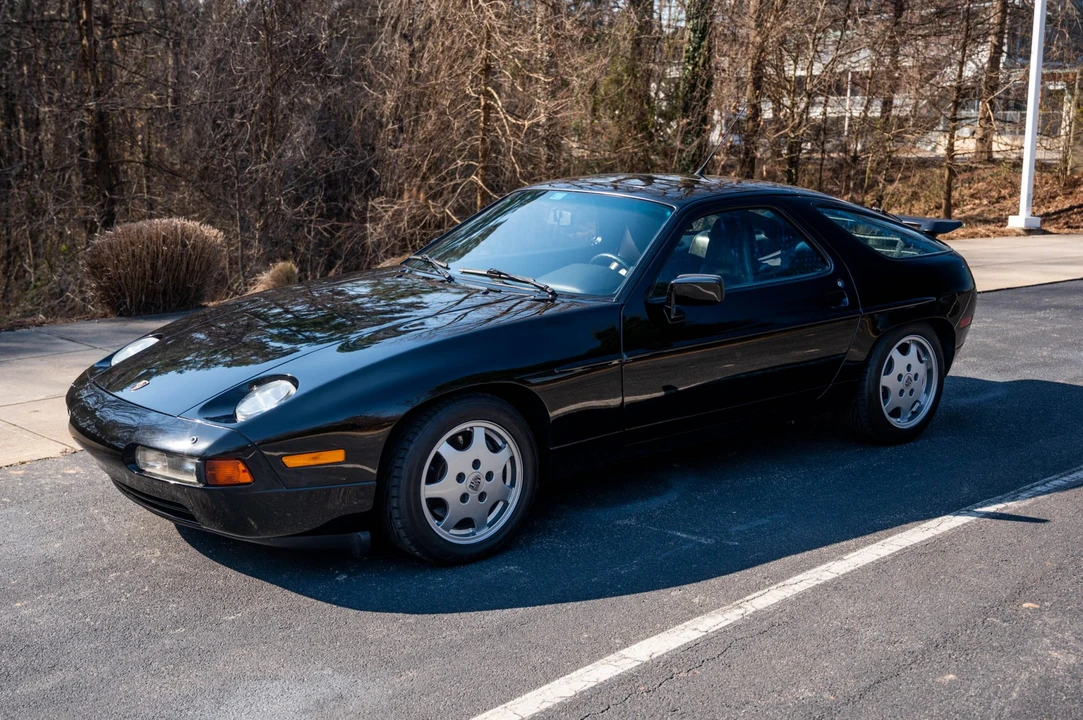 1990 Porsche 928 GT - Image 9 of 31