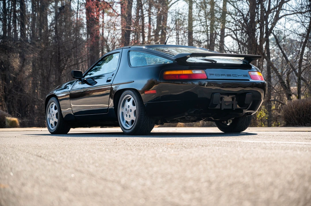 1990 Porsche 928 GT - Image 12 of 31