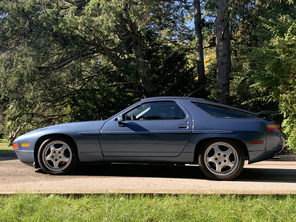 1990 Porsche 928 GT - Image 12 of 31