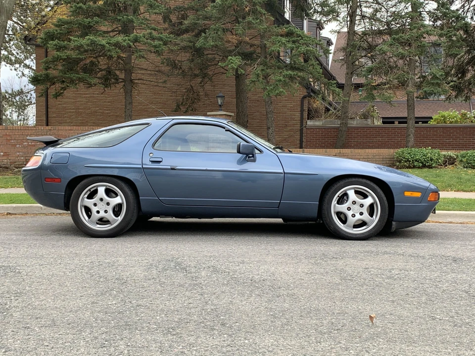 1990 Porsche 928 GT - Image 4 of 31