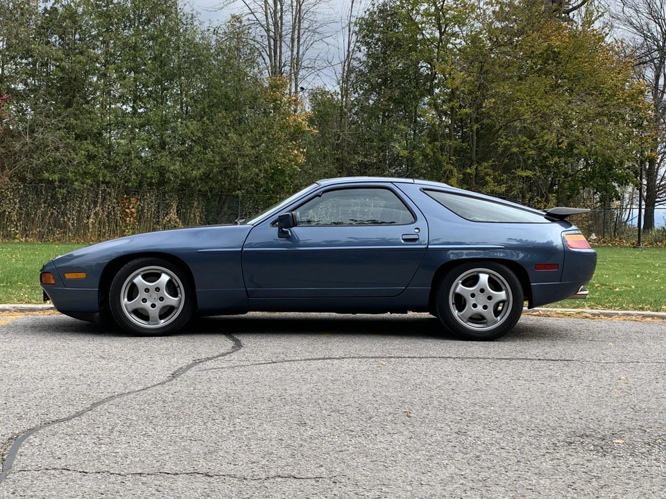 1990 Porsche 928 GT - Image 13 of 31