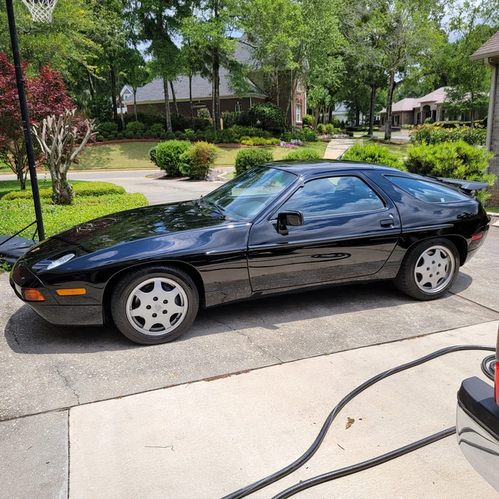 1990 Porsche 928 GT - Image 7 of 31