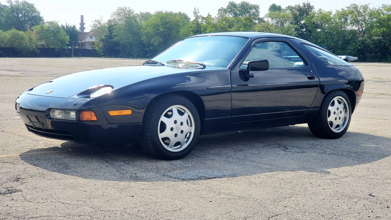 1990 Porsche 928 GT - Image 13 of 31