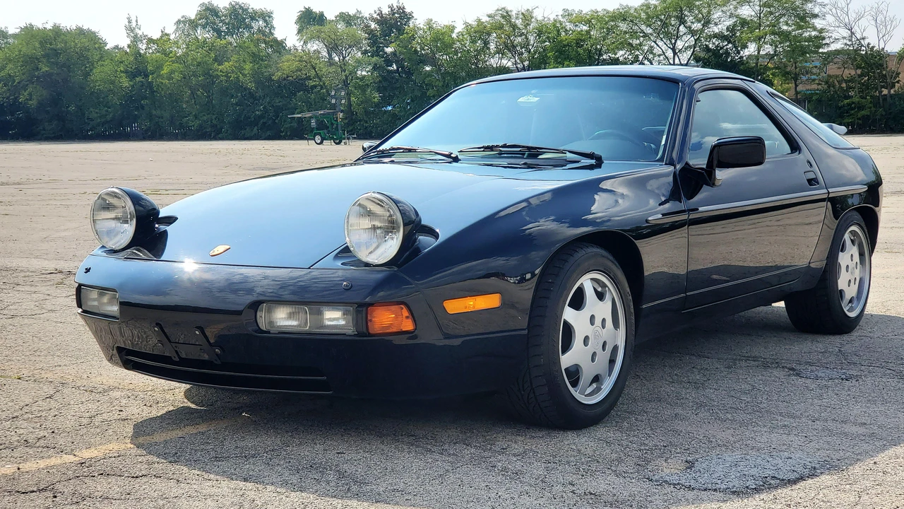1990 Porsche 928 GT - Image 11 of 31
