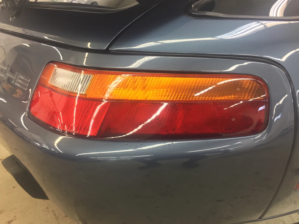 1990 Porsche 928 GT - Image 22 of 31