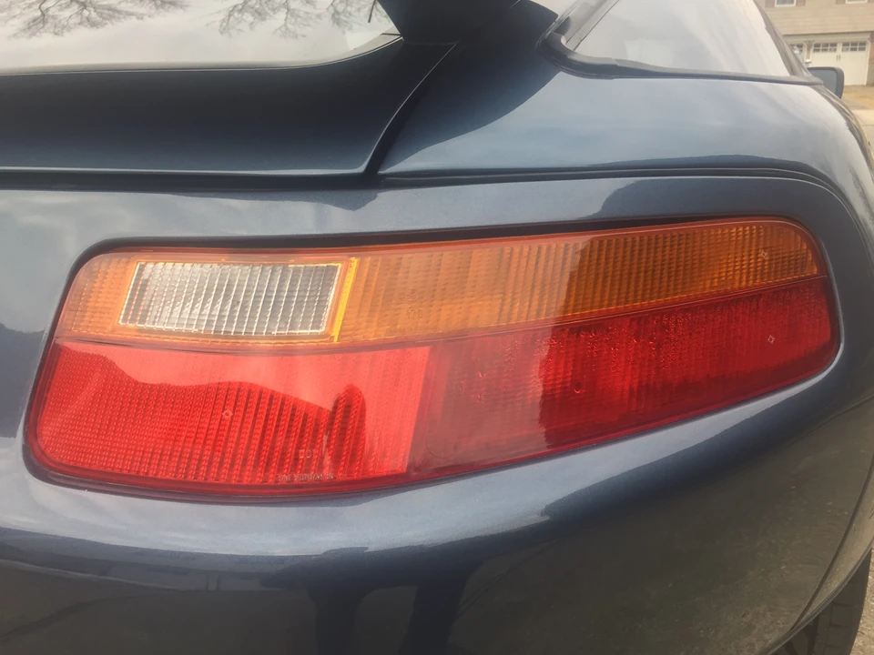 1990 Porsche 928 GT - Image 13 of 31