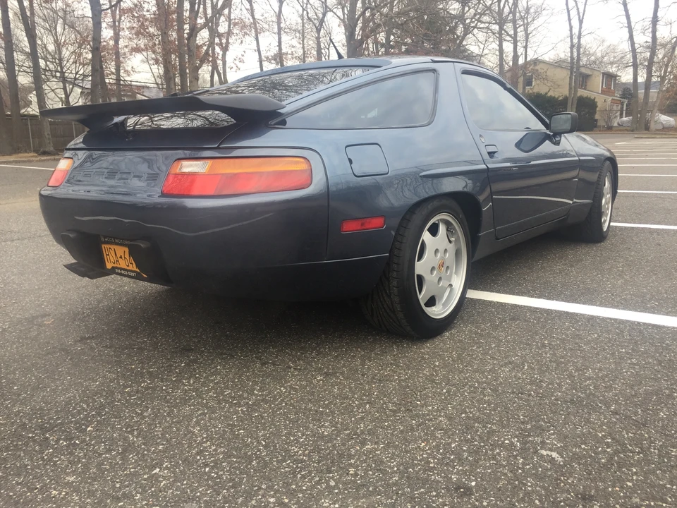 1990 Porsche 928 GT - Image 7 of 31