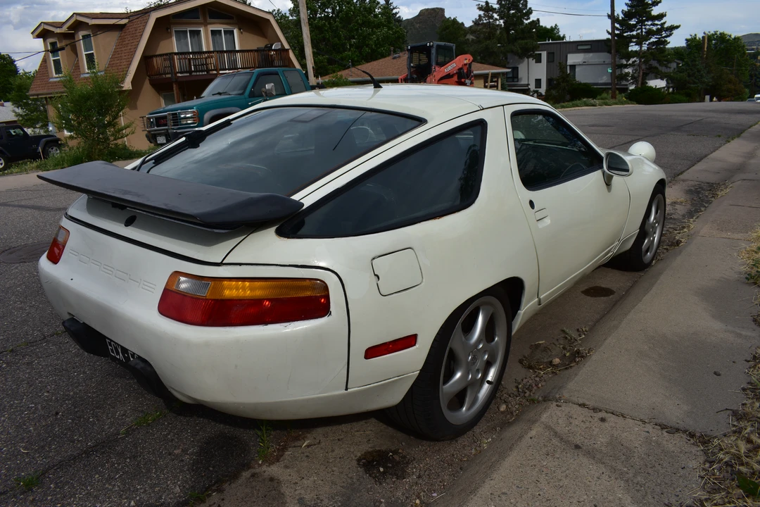 1990 Porsche 928 S4 - Image 5 of 31