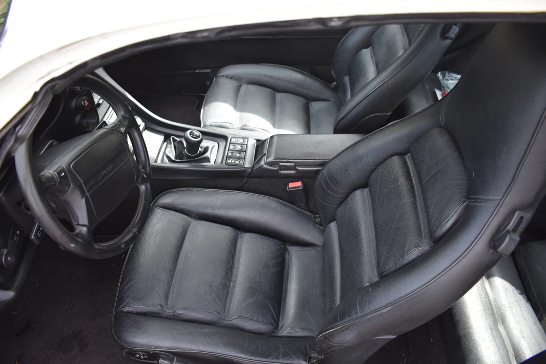 1990 Porsche 928 S4 - Image 30 of 31