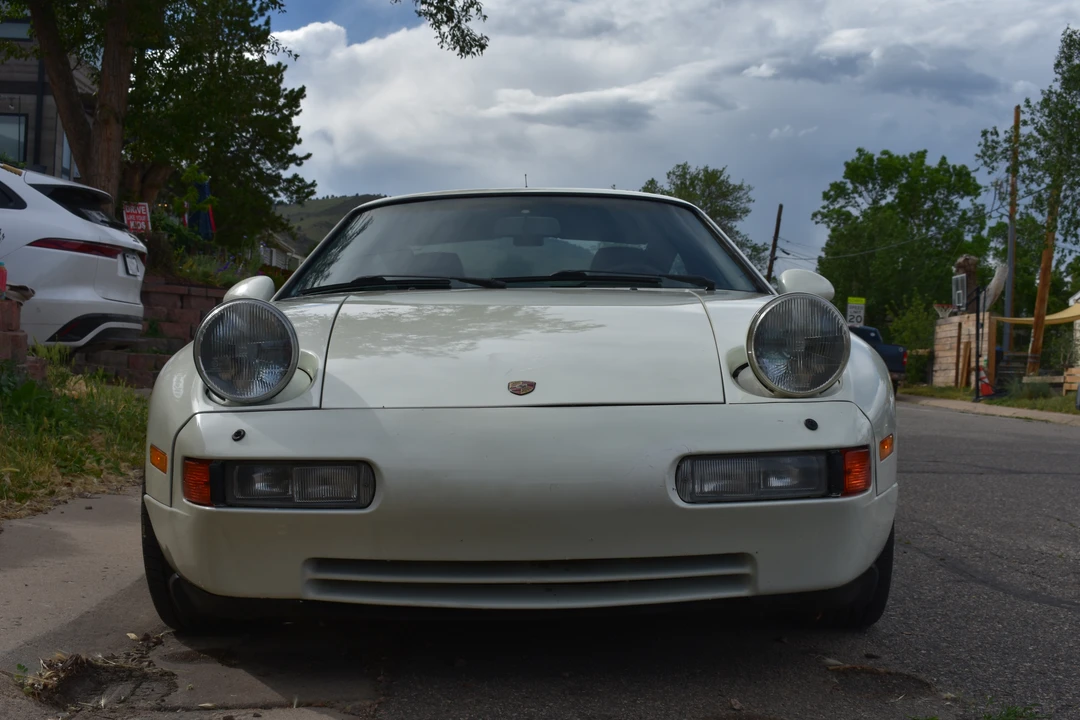 1990 Porsche 928 S4 - Image 11 of 31