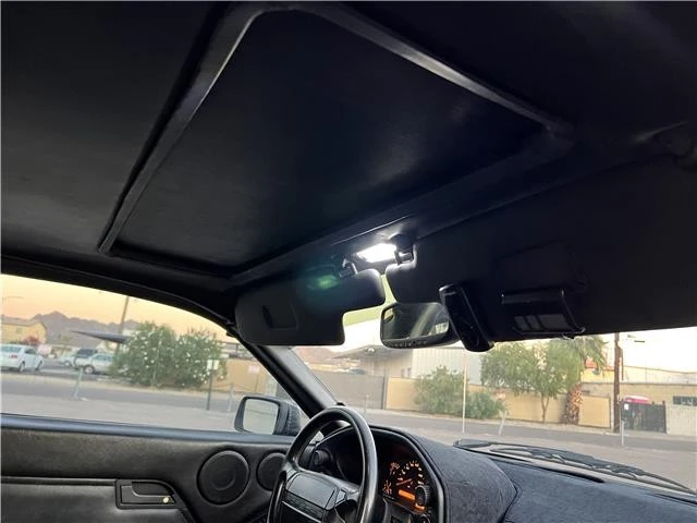 1990 Porsche - Image 15 of 25