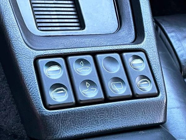 1990 Porsche 928 S4 - Image 19 of 21