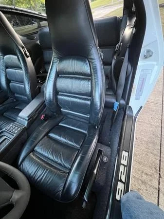 1990 Porsche 928 S4 - Image 14 of 21