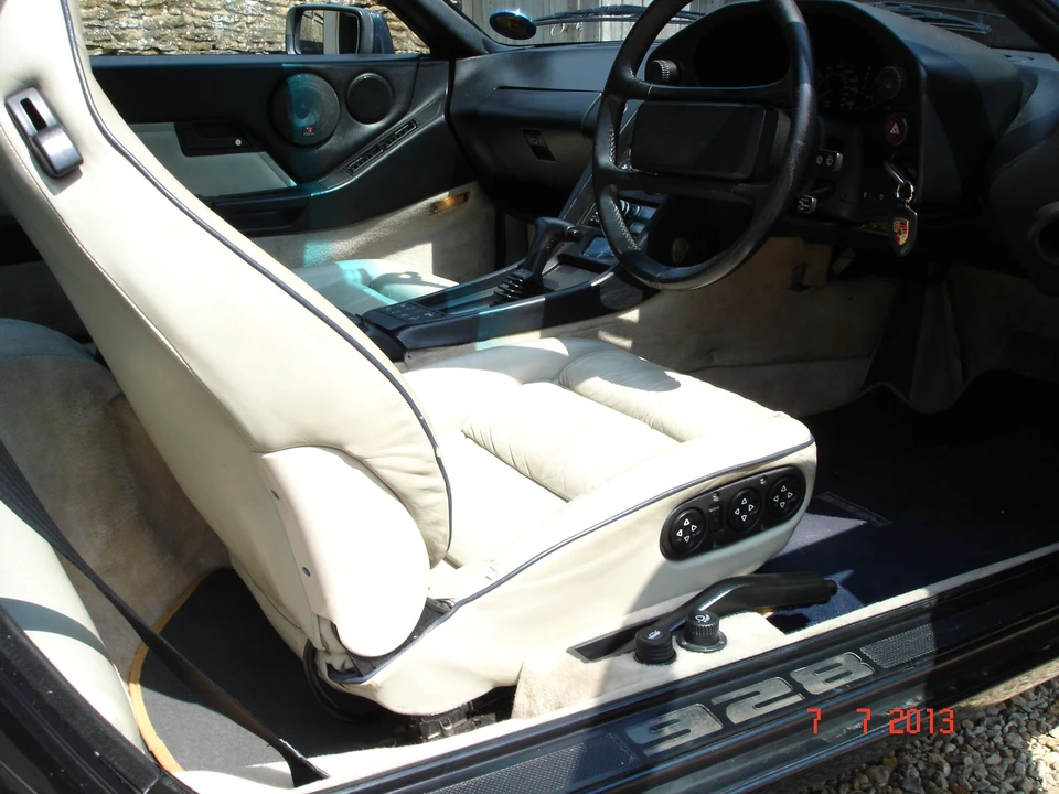 1990 Porsche 928 S4 - Image 5 of 14