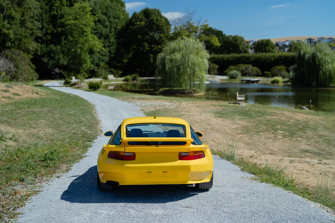 1990 Porsche 928 S4 - Image 6 of 31