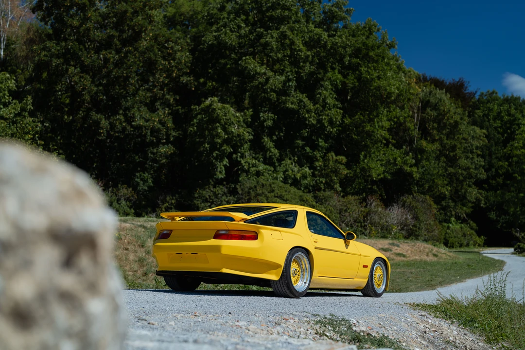 1990 Porsche 928 S4 - Image 10 of 31