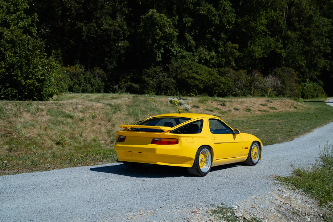 1990 Porsche 928 S4 - Image 5 of 31