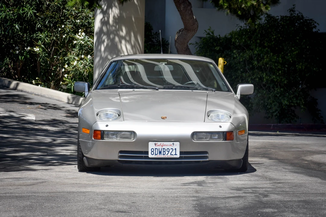 1990 Porsche 928 S4 - Image 2 of 31