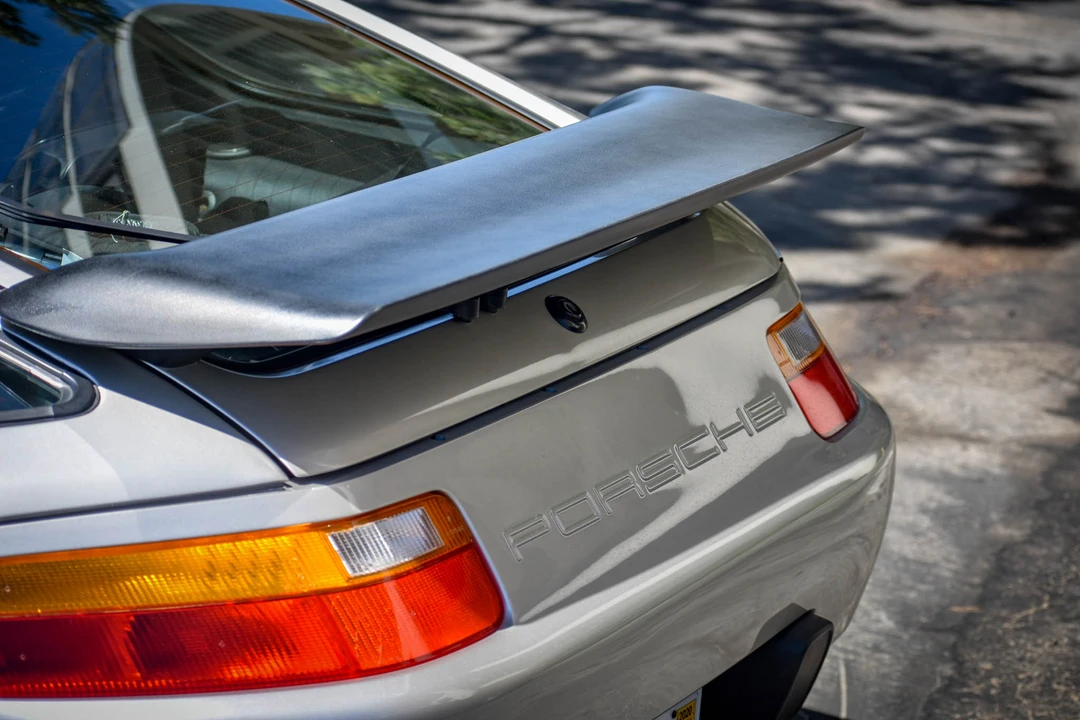 1990 Porsche 928 S4 - Image 29 of 31
