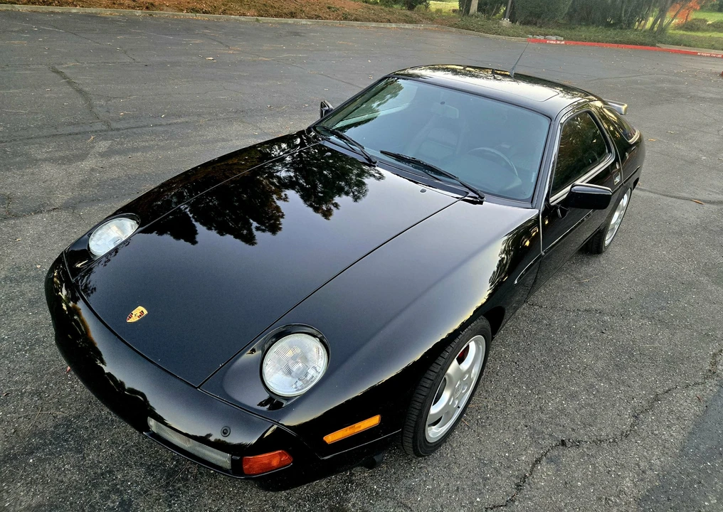 1990 Porsche 928 S4 - Image 4 of 31