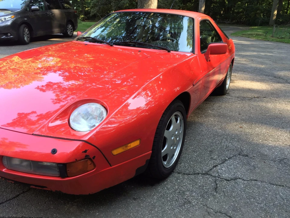 1990 Porsche 928 S4 - Image 11 of 30