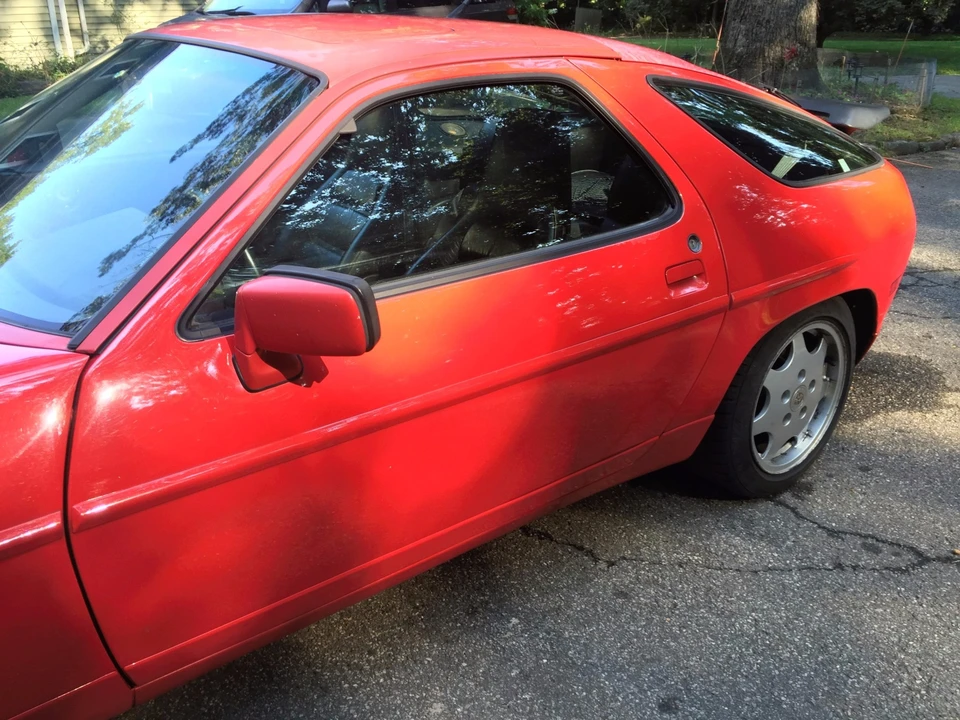 1990 Porsche 928 S4 - Image 12 of 30