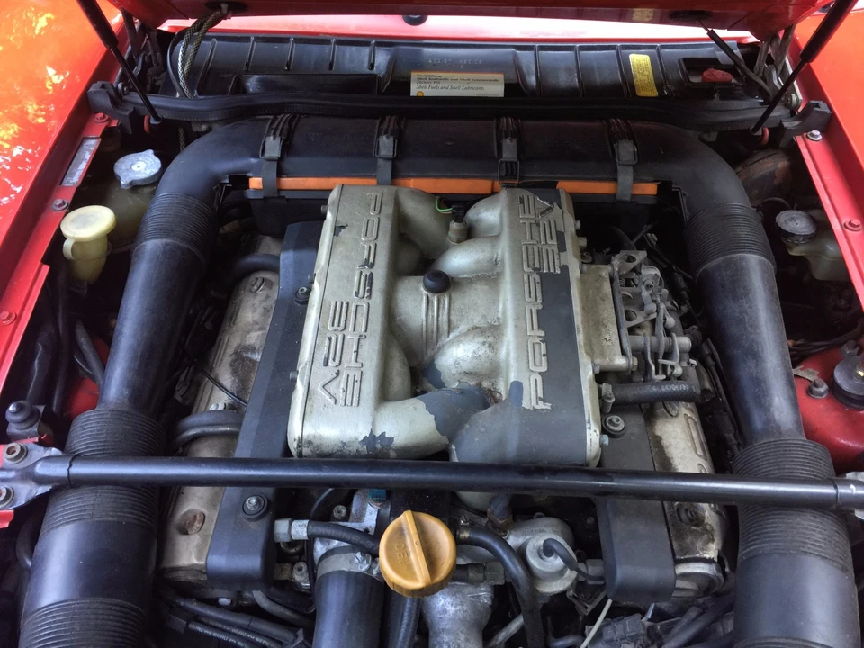 1990 Porsche 928 S4 - Image 25 of 30