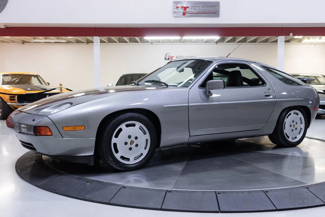 1990 Porsche 928 S4 - Image 2 of 31