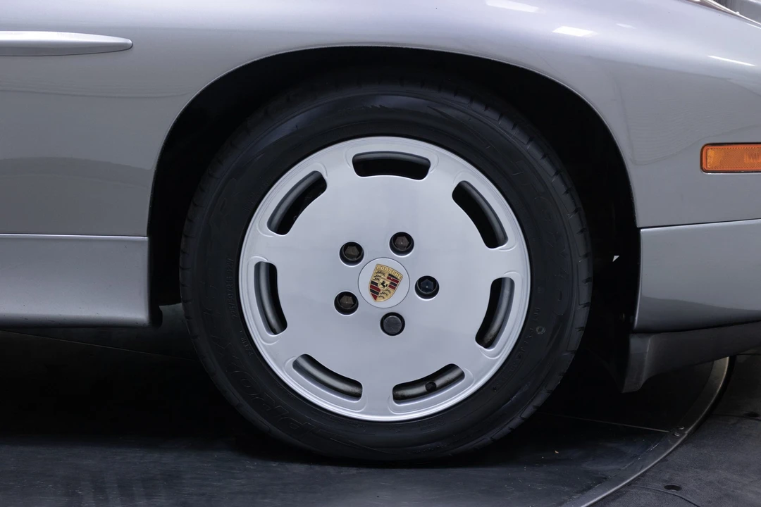 1990 Porsche 928 S4 - Image 25 of 31