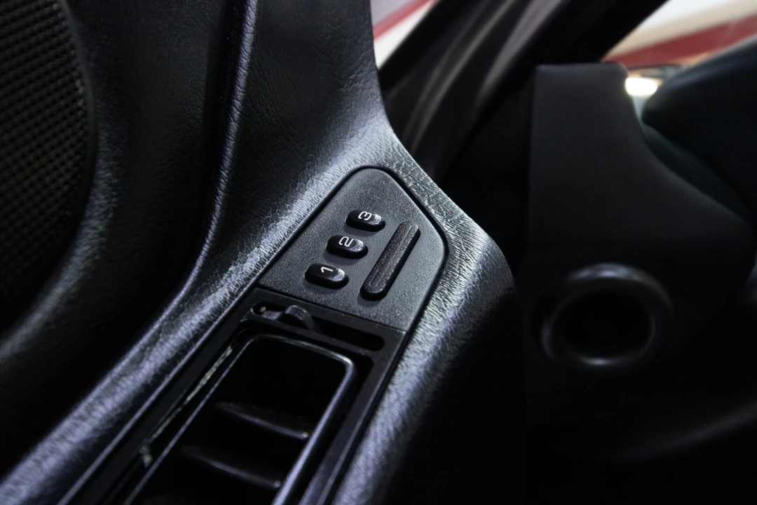 1990 Porsche 928 S4 - Image 28 of 31
