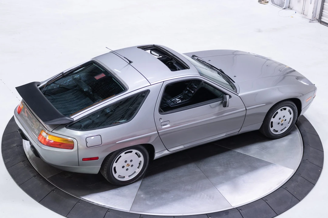 1990 Porsche 928 S4 - Image 6 of 31