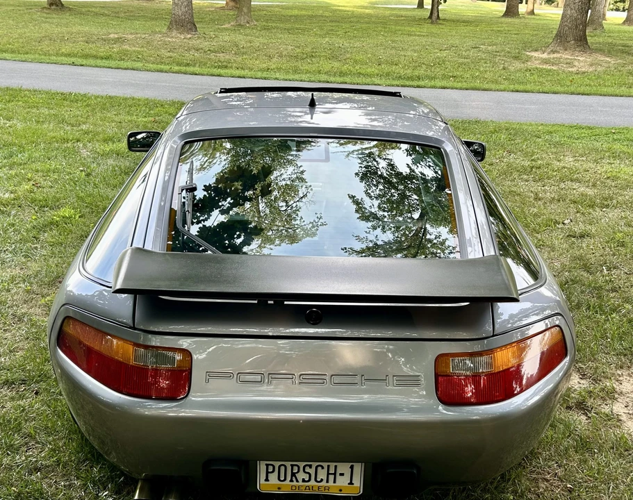 1990 Porsche 928 S4 - Image 11 of 31