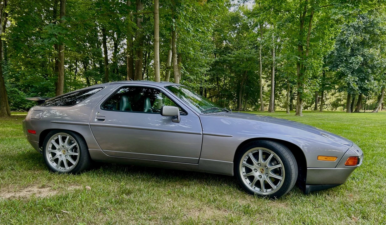 1990 Porsche 928 S4 - Image 21 of 31