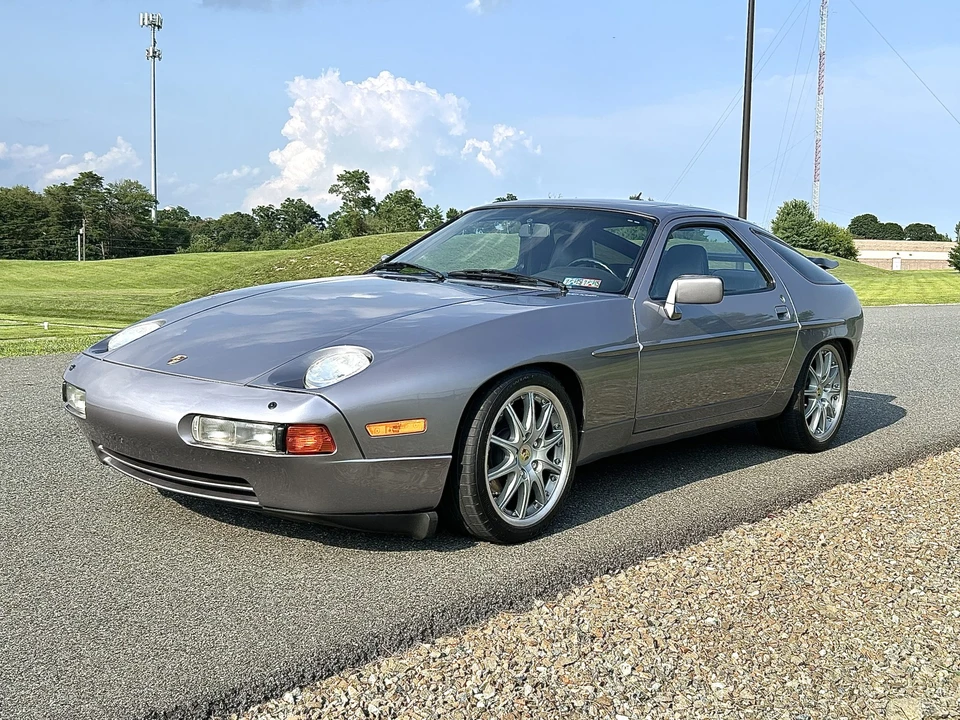 1990 Porsche 928 S4 - Image 6 of 31