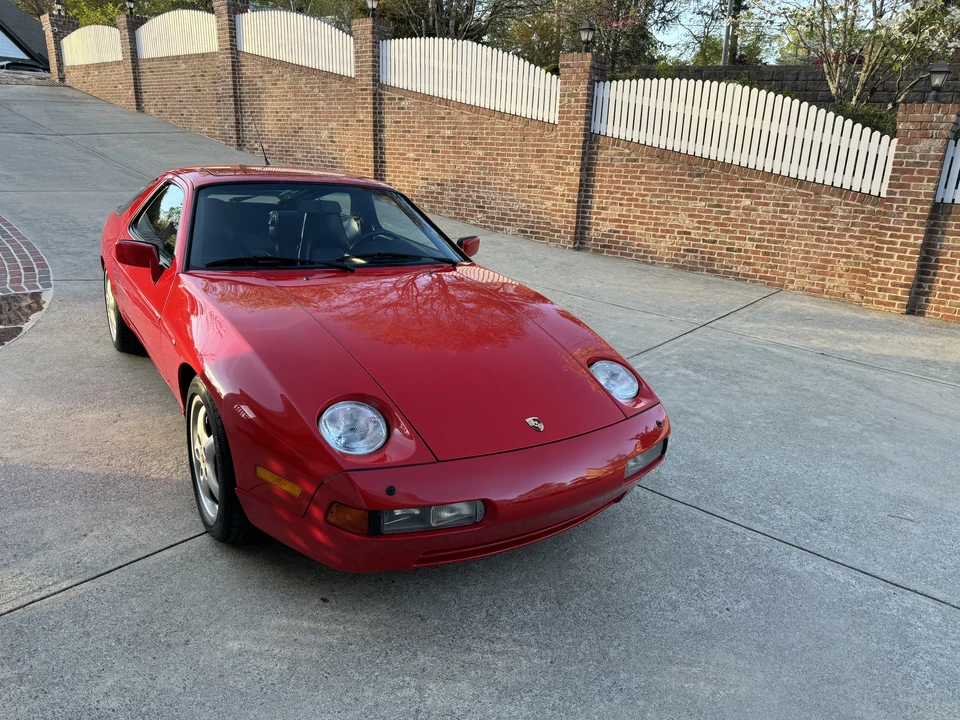 1990 Porsche 928 S4 - Image 2 of 12